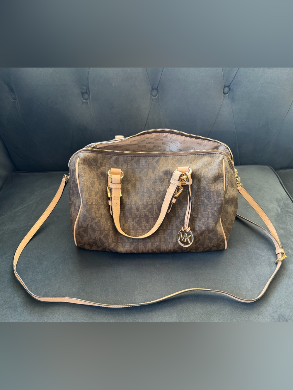 Michael Kors large Brown Monogram Satchel with Tan Trim new with tag